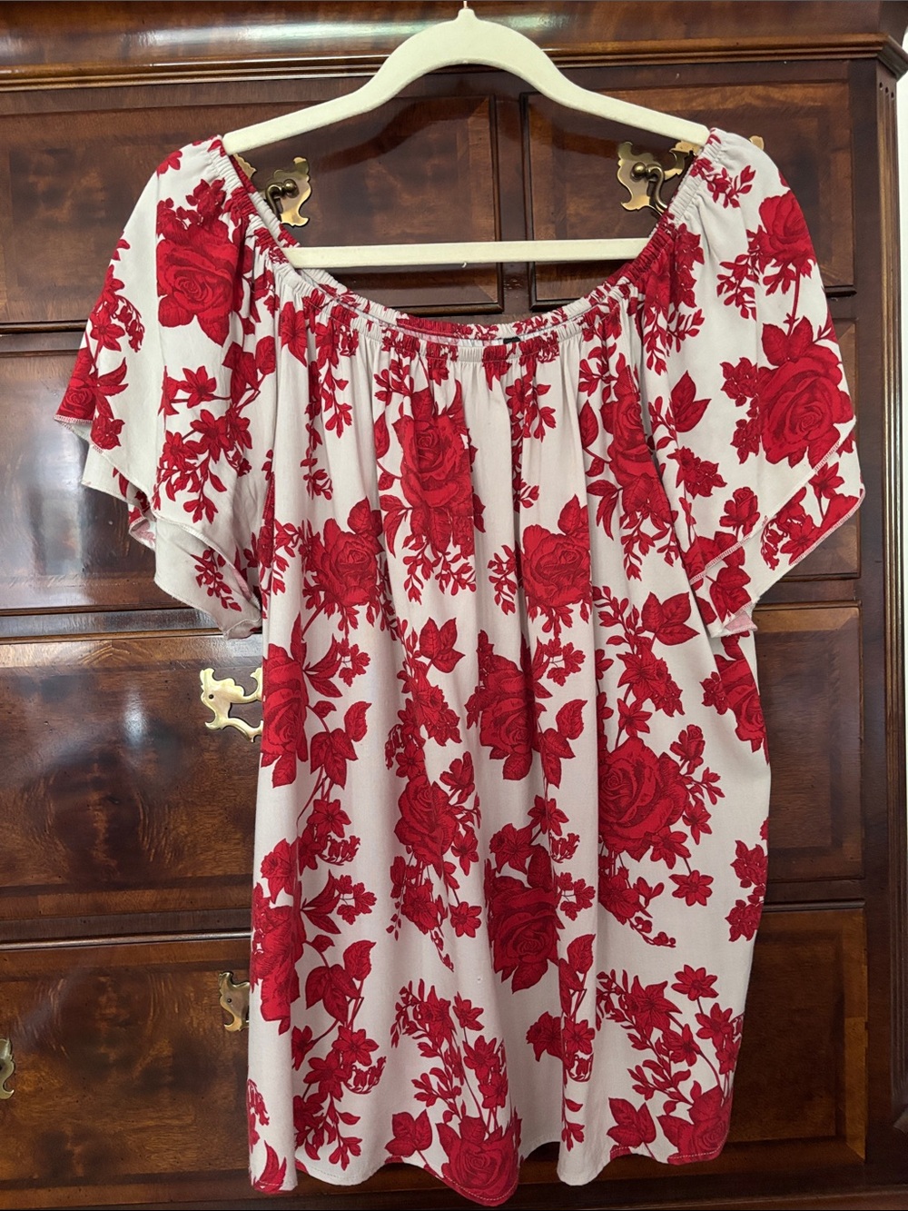 Red and Crème Beautiful Blouse with roses